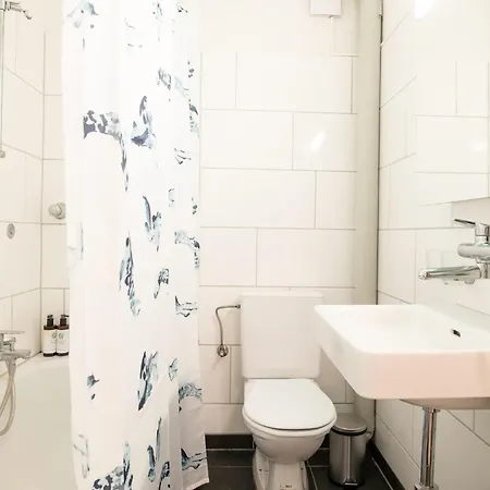 Apartment Peaceful Park Balcony *